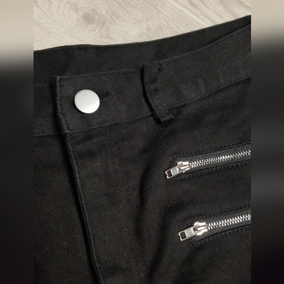 Black zipper jeans - Picture 4 of 5